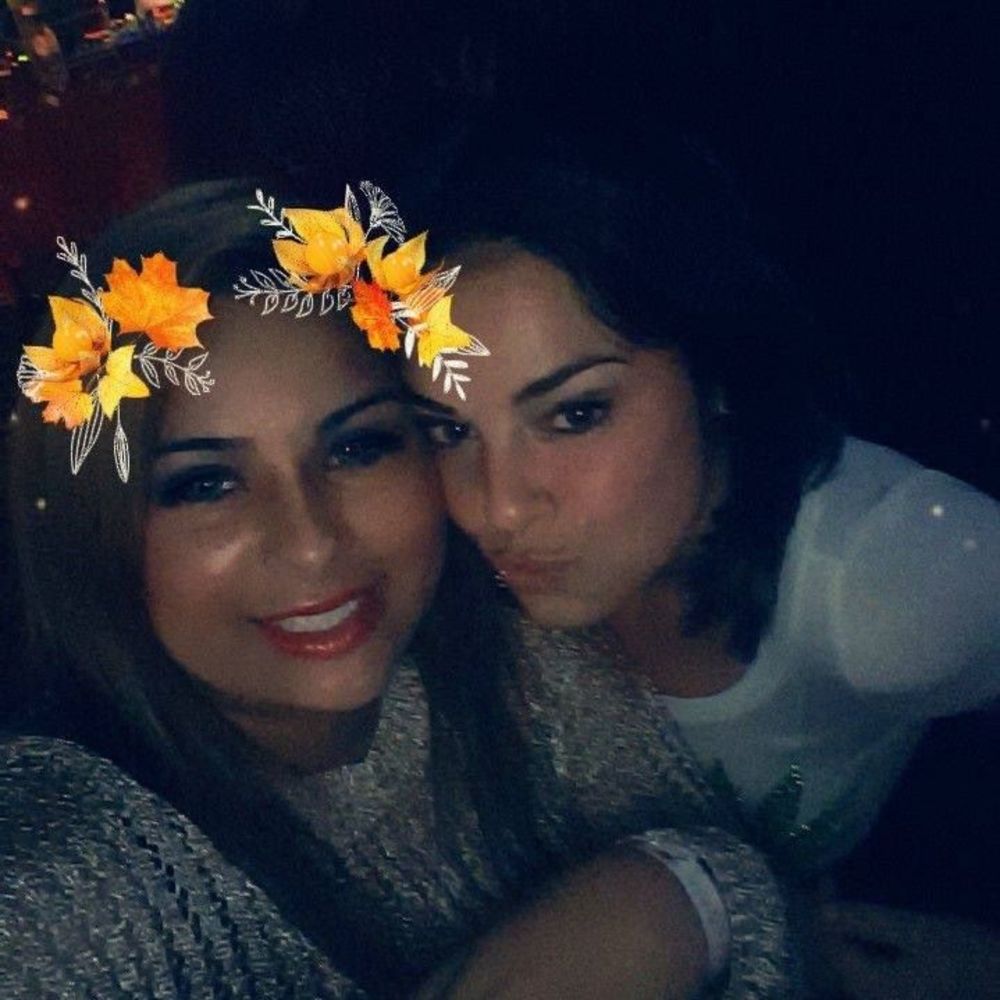 Meet your Posher, Jasmine